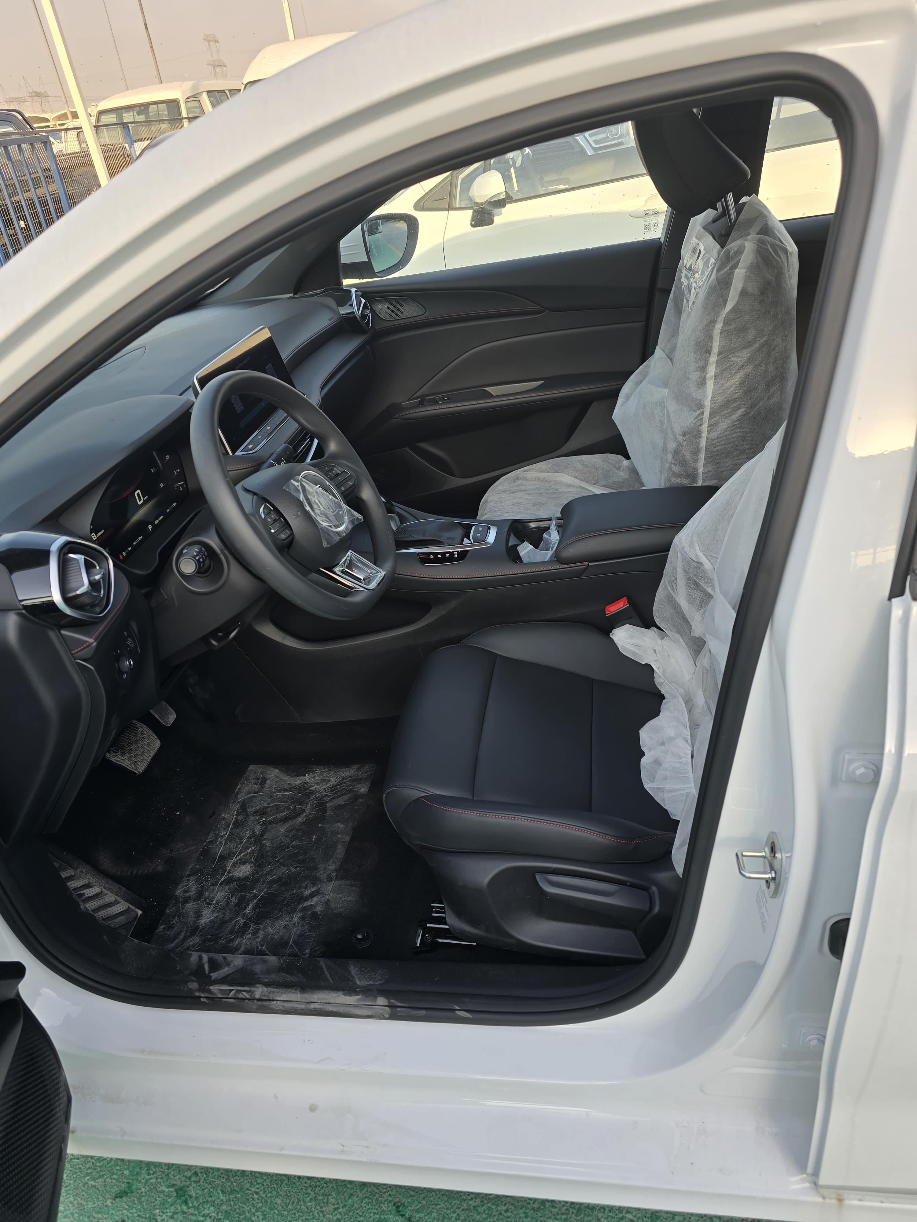 MG5 1.5L FACE-LEFT 202563756761502466112