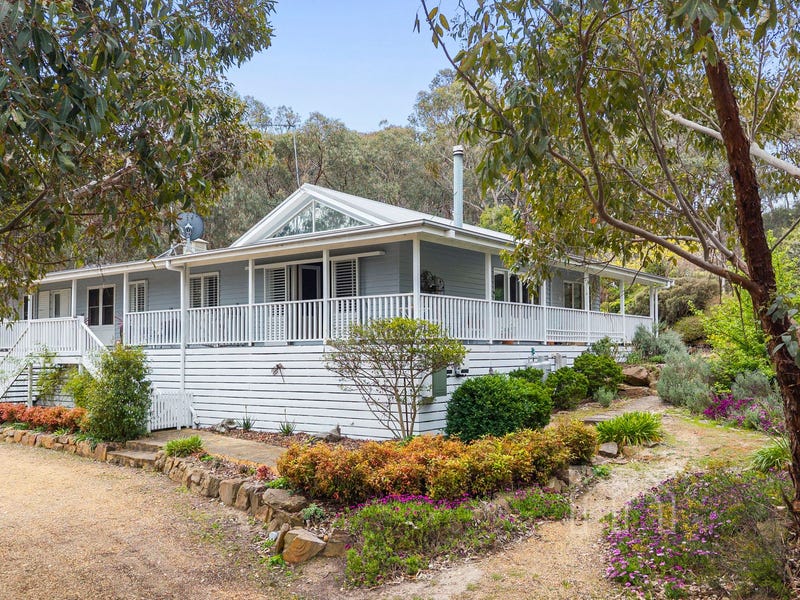 McQueen Real Estate - Daylesford 750 Vaughan Springs Road, Drummond North, Vic 3446