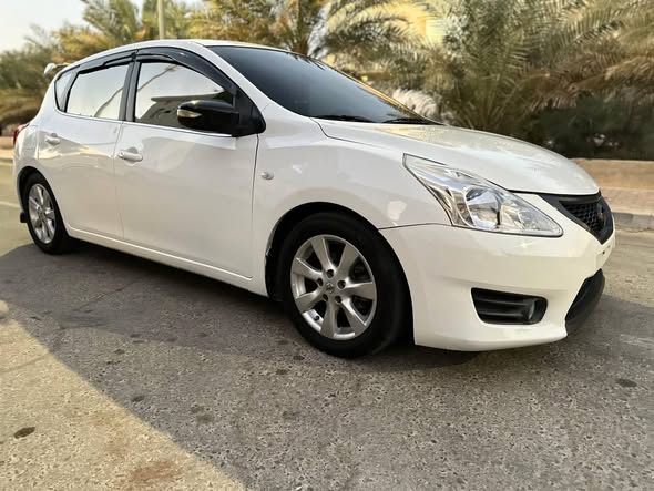 Nissan tida 2013 model Cruise control LCD Aundoriod Back camra Full automatic 0528938477ext2 nissan-tida-2013-model-cruise-control-lcd-aundoriod-back-camra-full-automatic-0528938477-64871383503874112