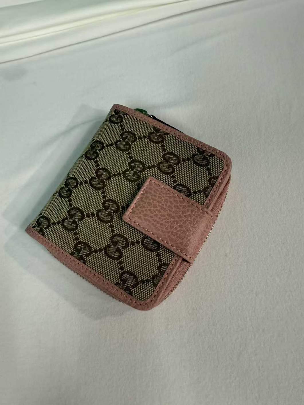 Gucci “Dirty Pink” Wallet – Pre-owned