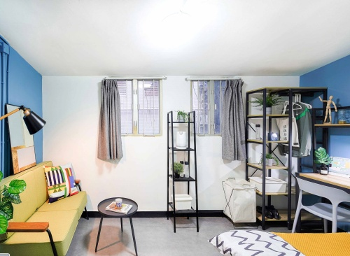 iRent Crown Prince Phase II Apartment Large Single Suite63303700178178112