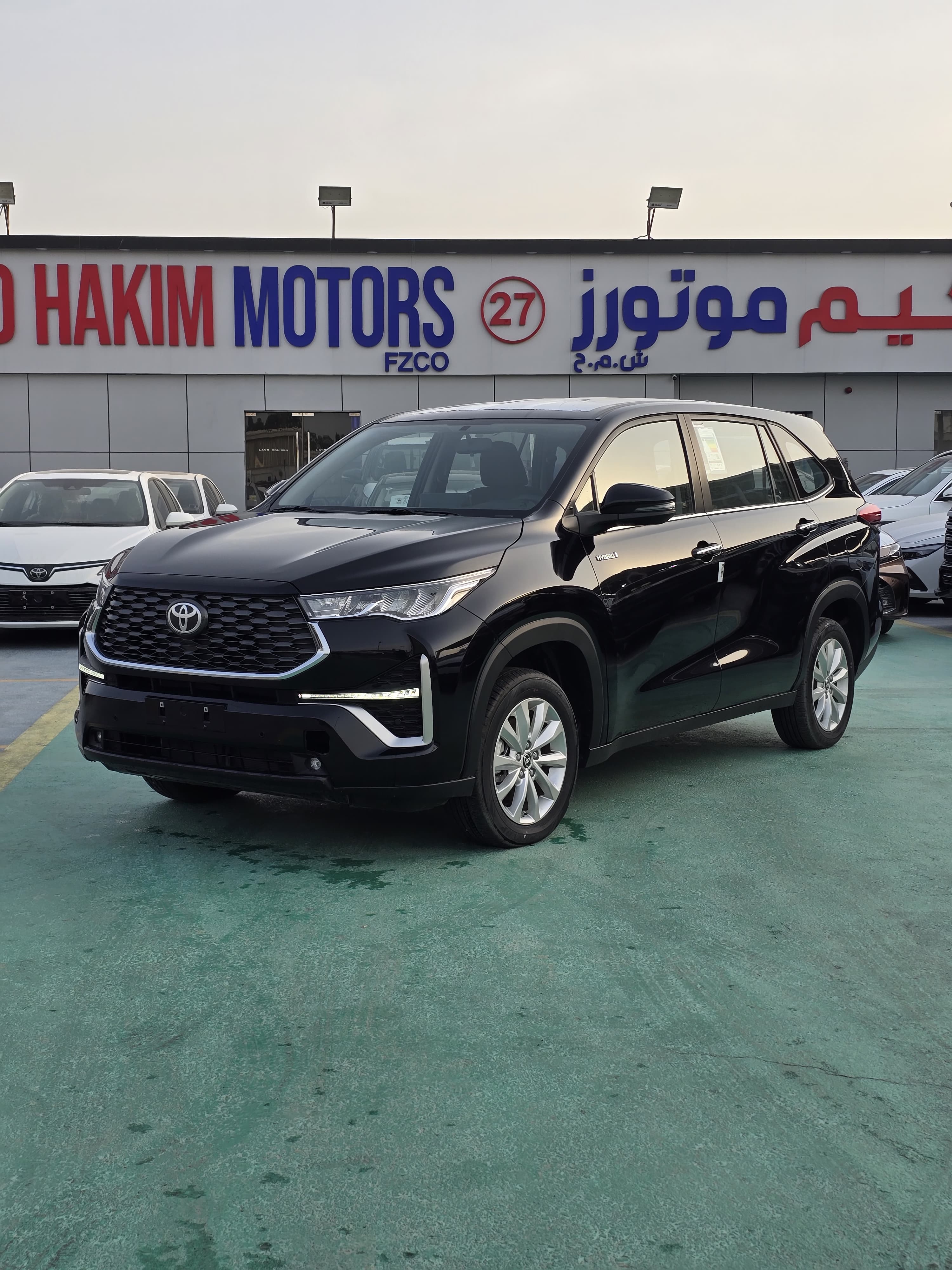TOYOTA INNOVA 2.0L HYBRID 6 SEATS63725550008834111