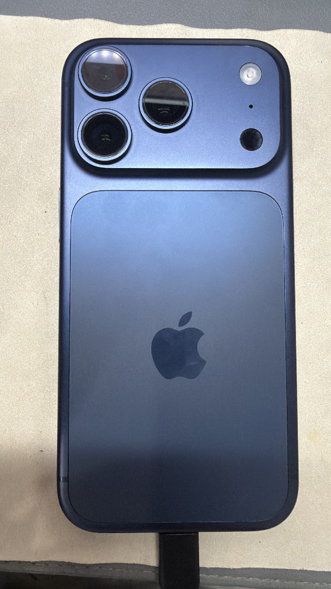 1% Deposit /4300AED iPhone 17 Pro 256GB 「B+」64076464165889110