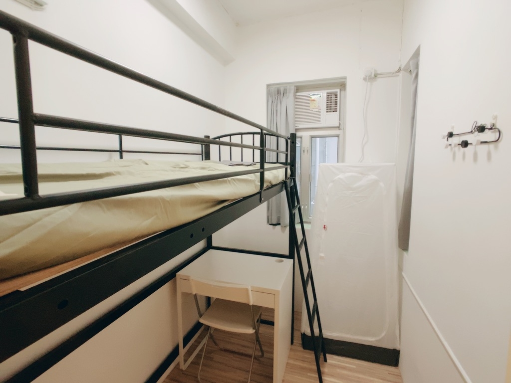 薄扶林道33号服务式公寓64411778535169110