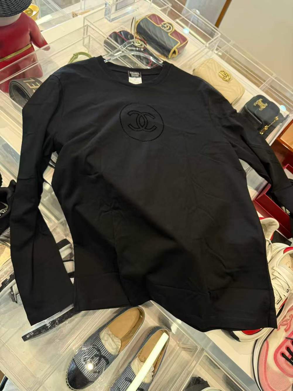 CHANEL Staff Uniform – Men’s Size M (Pre-Owned)63817321115779110