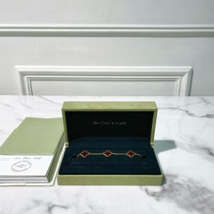  VCA VINTAGE ALHAMBRA BRACELET, 5 Motifs