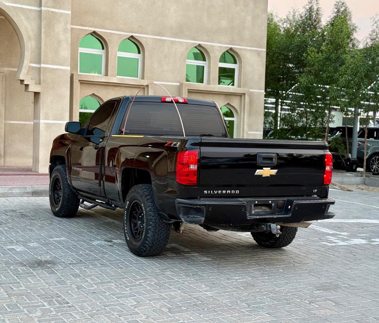 Ajman64209895865987113