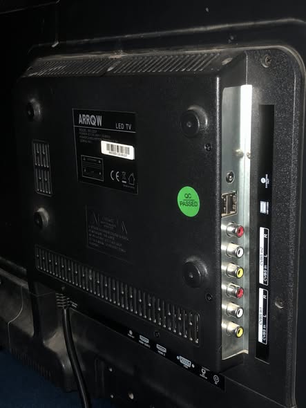 Arrow 32inch tv 64960650765698111