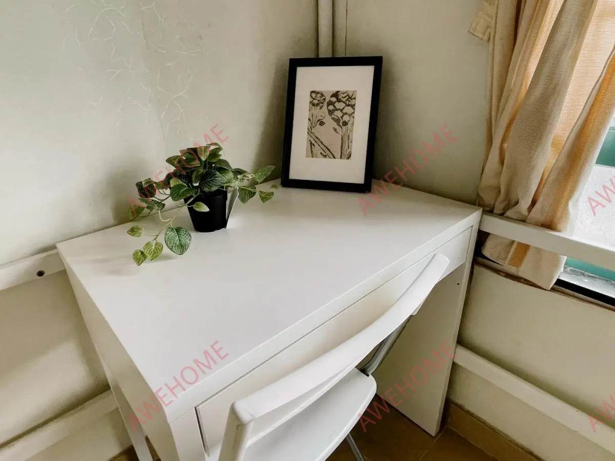 Wang Kok Kwong Hui Building 25th Floor Four-bedroom One-kitchen Two-bathroom Single Room x4 (with private bathroom) Near PolyU City Baptist63812859924737110