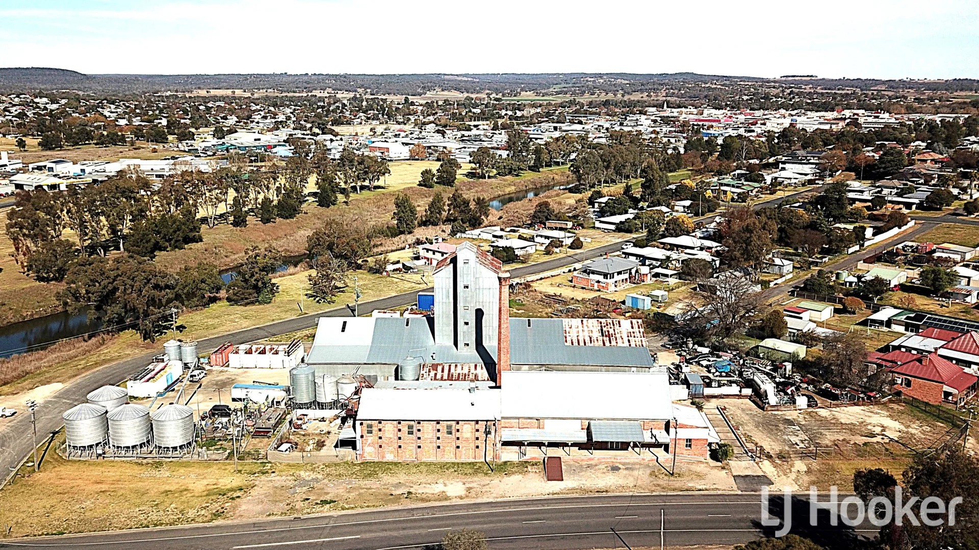 2 Ring Street, Inverell NSW 2360