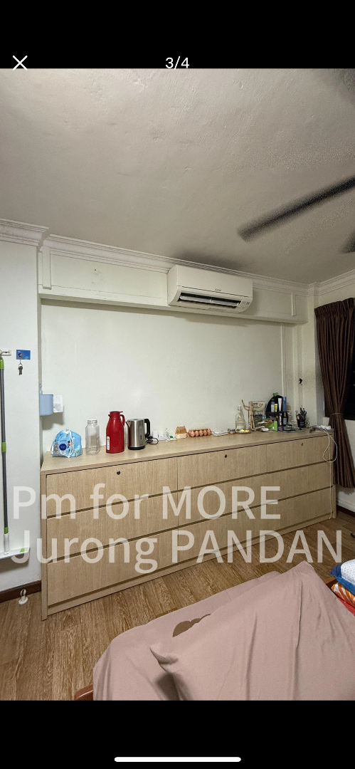 Jurong East master bedroom for rent! All-female household, no landlord!63316746608259111