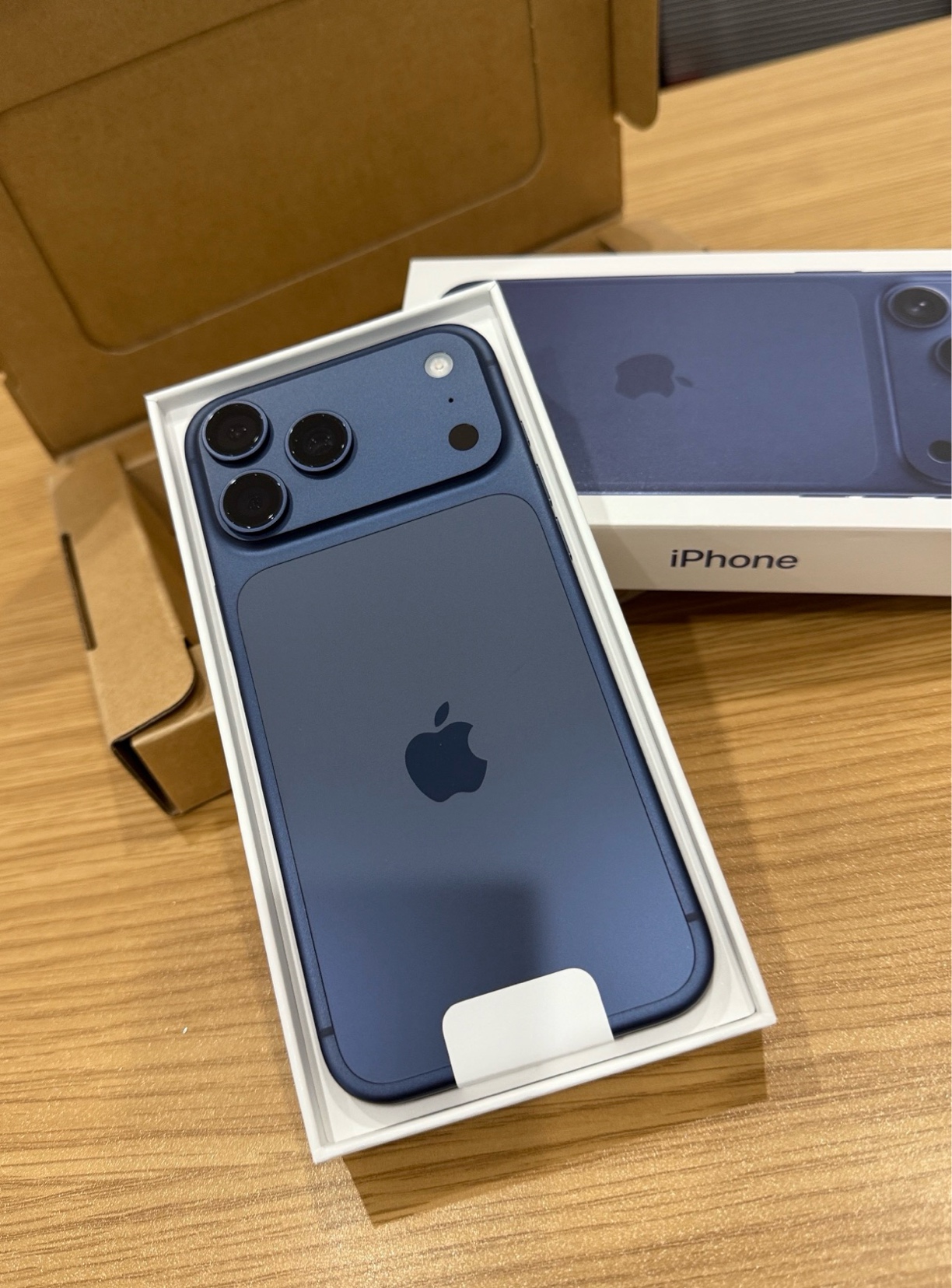 New iPhone 17 Pro Max 512GB with Original Packaging