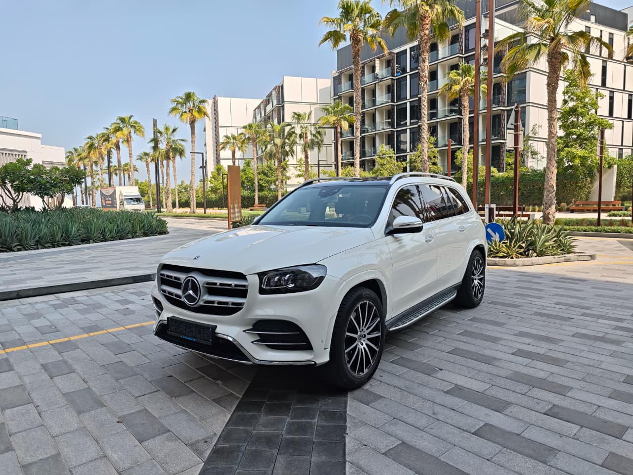 2020-Mercedes GLS450 AMG -Top of the range-Excellent Condition-with 1 year warranty63703366227969110