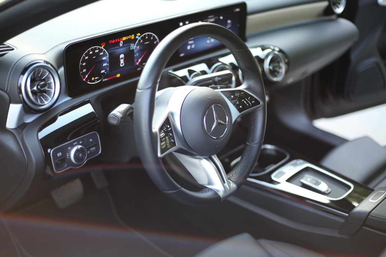 2025-mercedes-benz-cla-250-63704118189569113