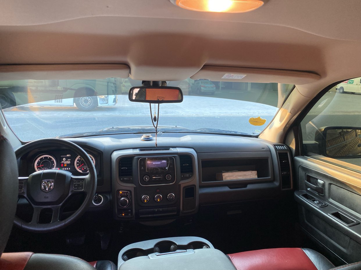 /en/city/cate-car-used-car/ajman-6431342888601811/-7