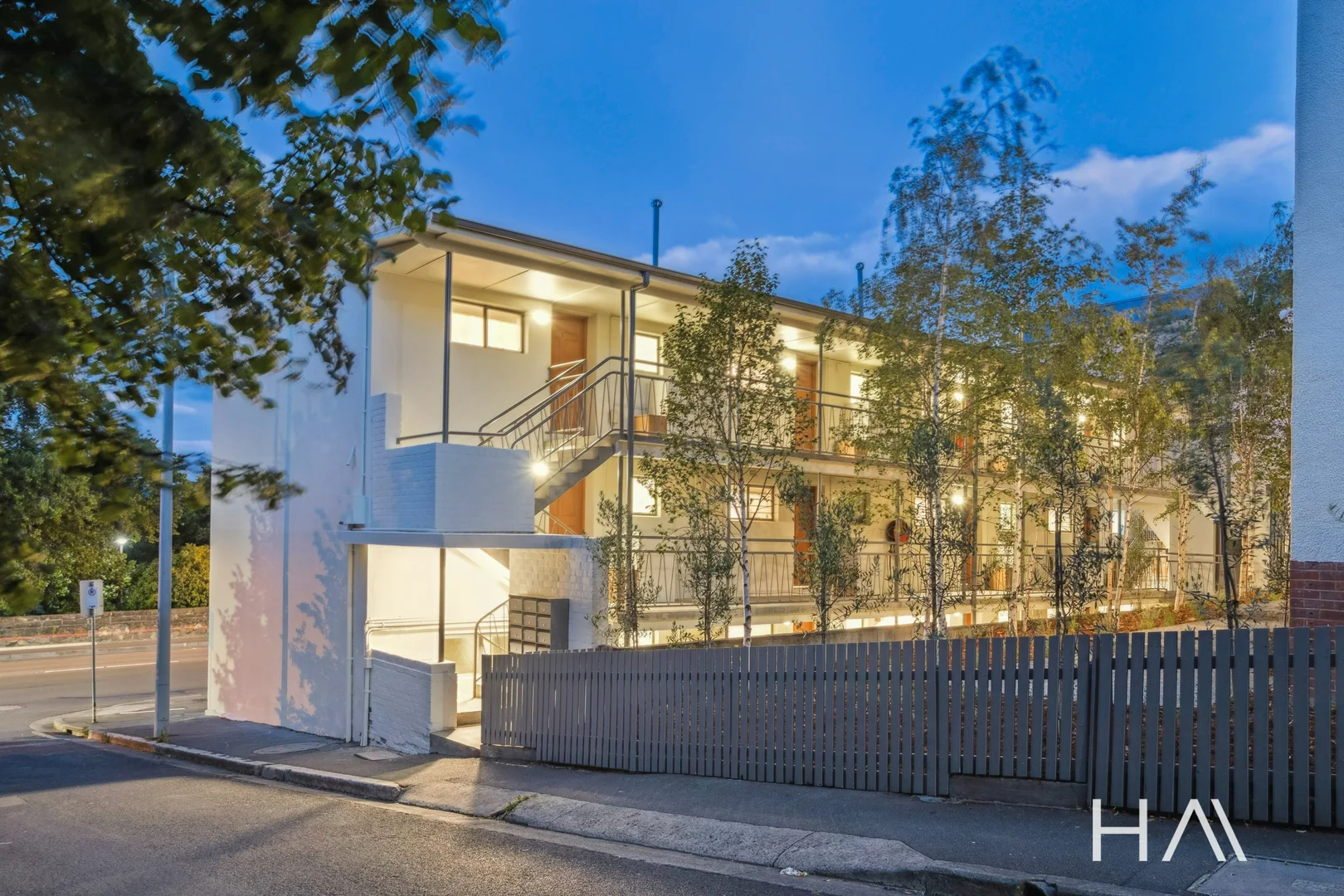 9 Sandy Bay Rd, Hobart TAS 7000