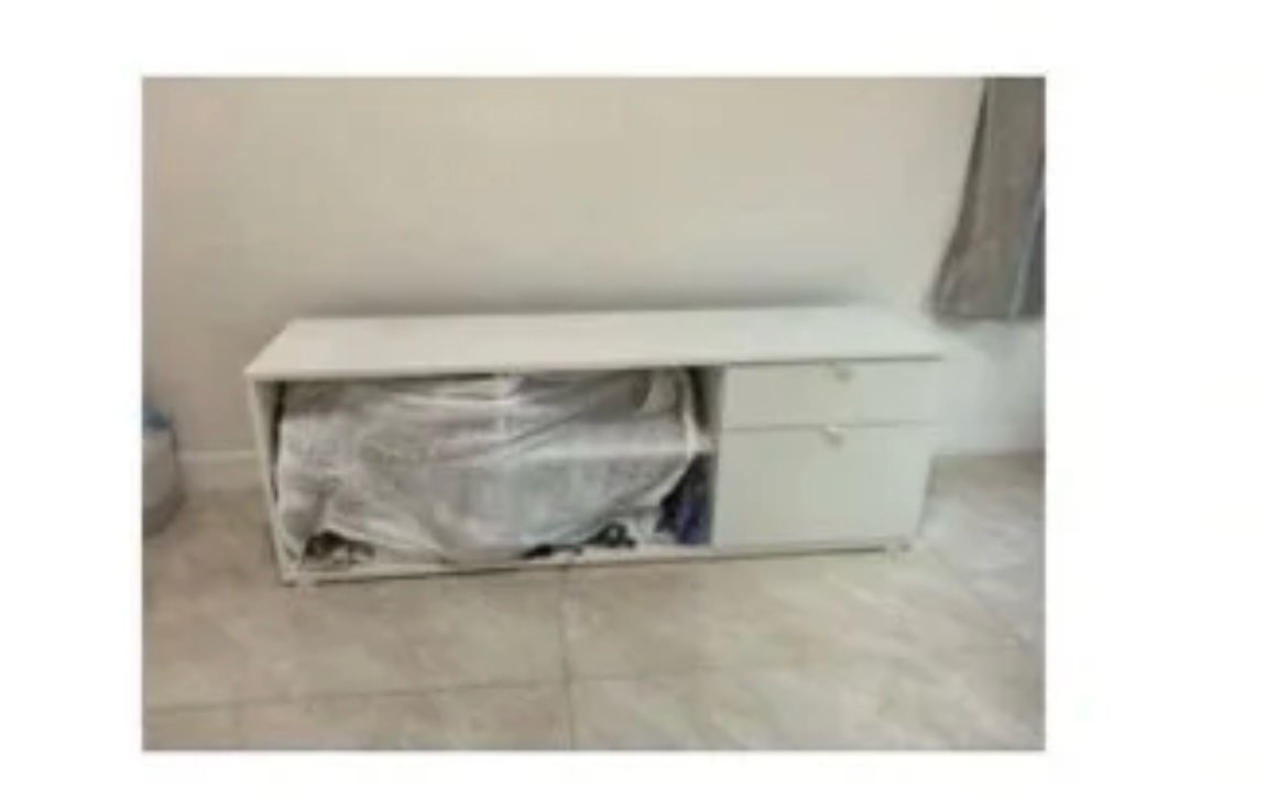 Selling TV cabinet, bedside table63812161819011110