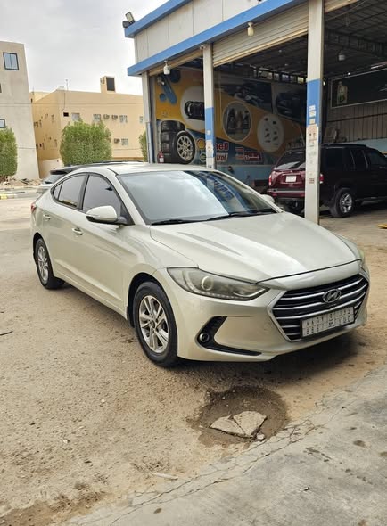 /en/city-riyadh1/cate-elantra/toyota-6489328307008111/-3