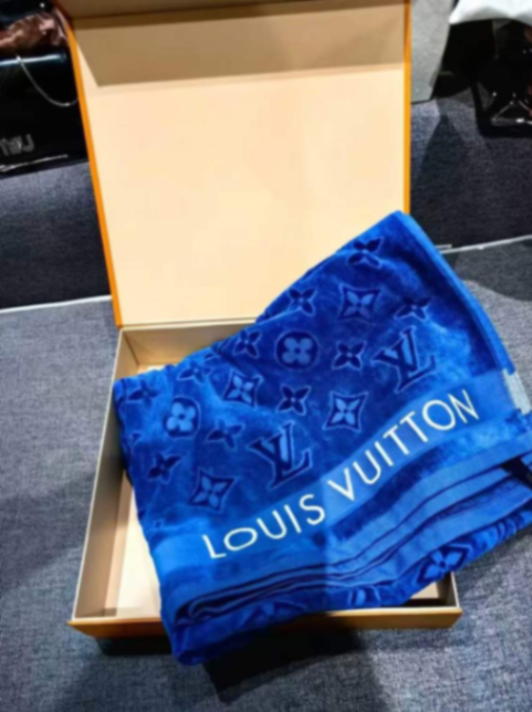 Louis Vuitton Beach Towel – 150 x 95 cm | Available Stock63227811617539110