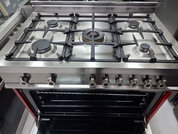 Cooking range