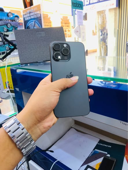 iPhone 15pro max TDRA65072755726594113