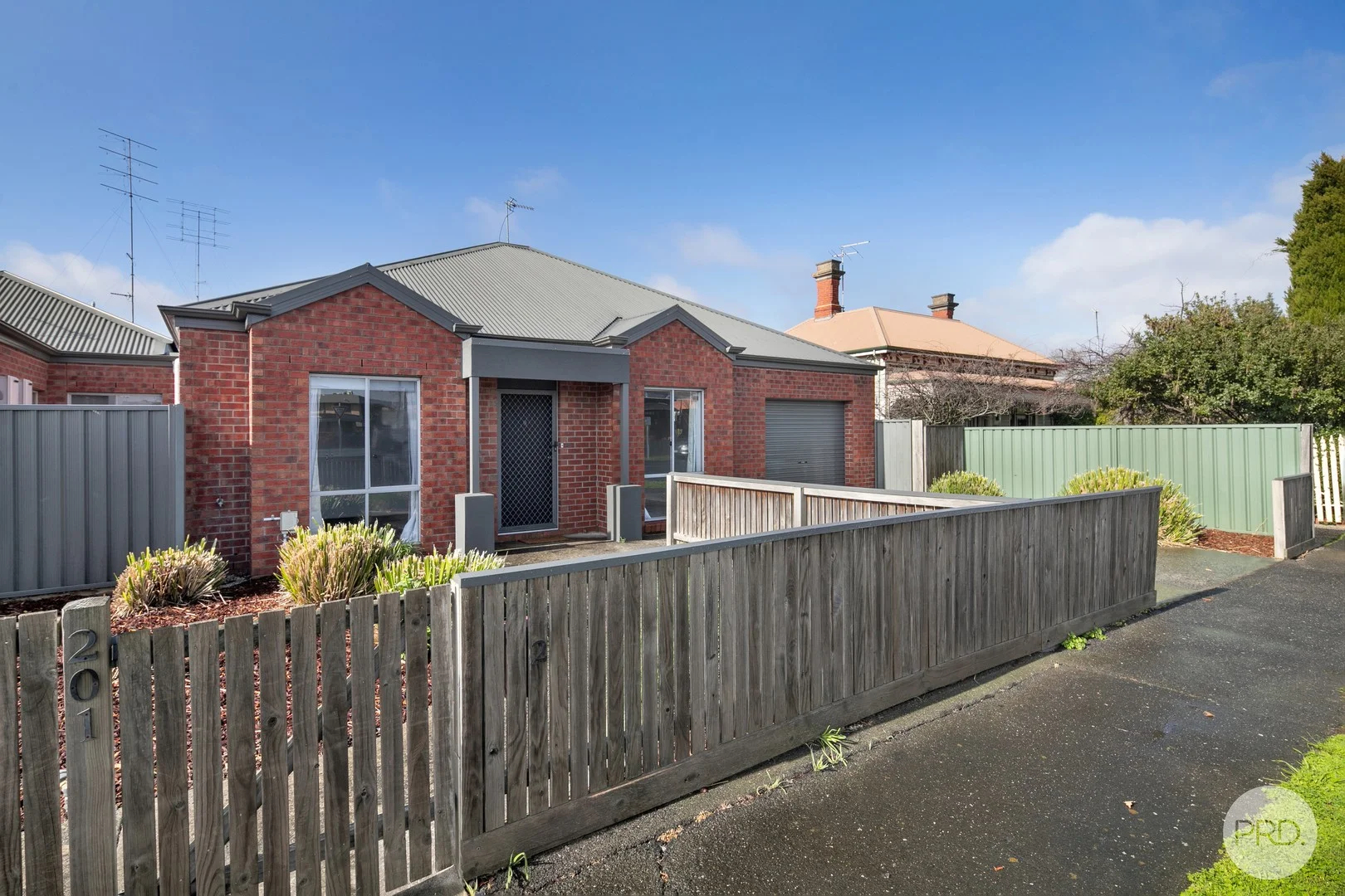 2/201 Humffray Street South, Bakery Hill VIC 3350