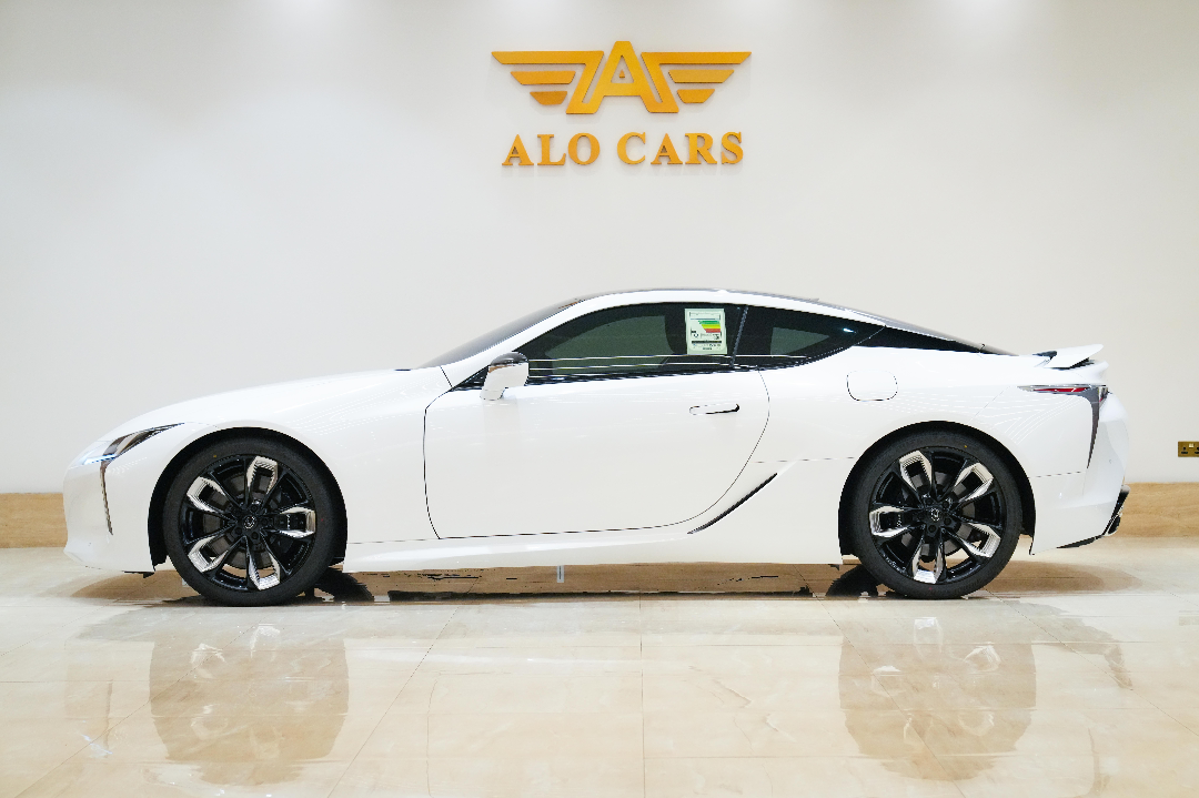 2025 LEXUS LC 500 CARBON FIBER EDITION / WARRANTY AND SERVICE CONTRACT / GCC SPECIFICATION63626414034945112