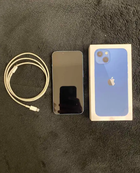 iPhone 13 Regular64992516030337110