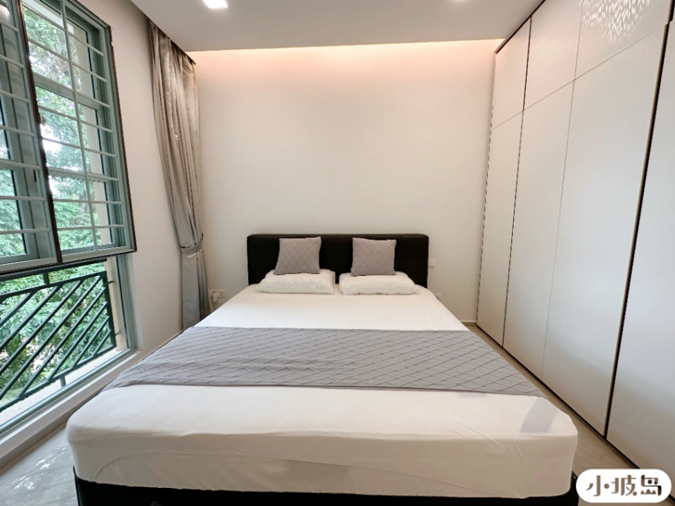 Near NUS master bedroom 2300633077641082891110