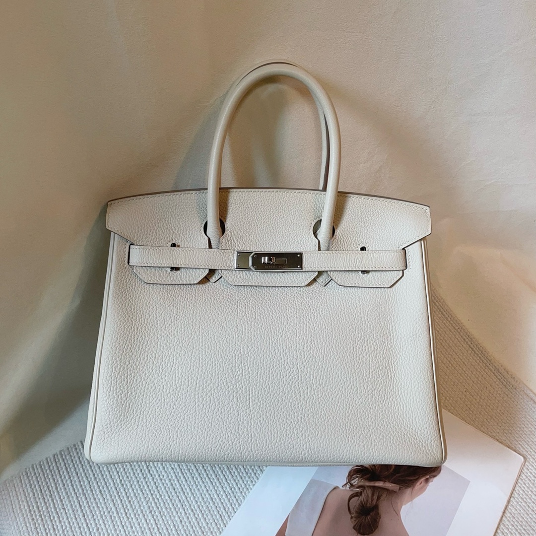 Bolso Hermes/Birkin 30 de piel Togo, color blanco batido, con hebillas plateadas