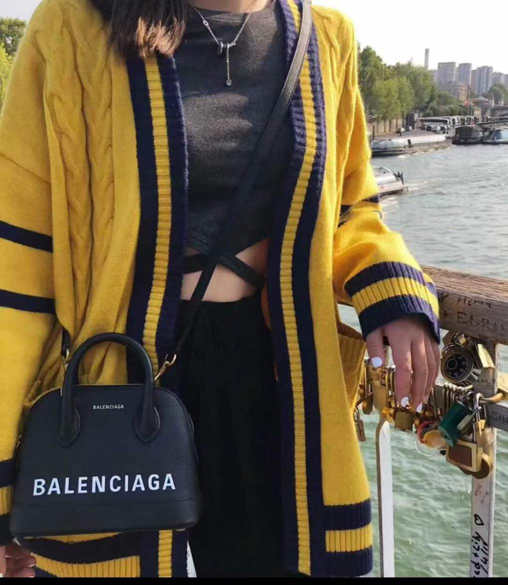 Balenciaga Shell Bag – Pre-Owned63817303097985111
