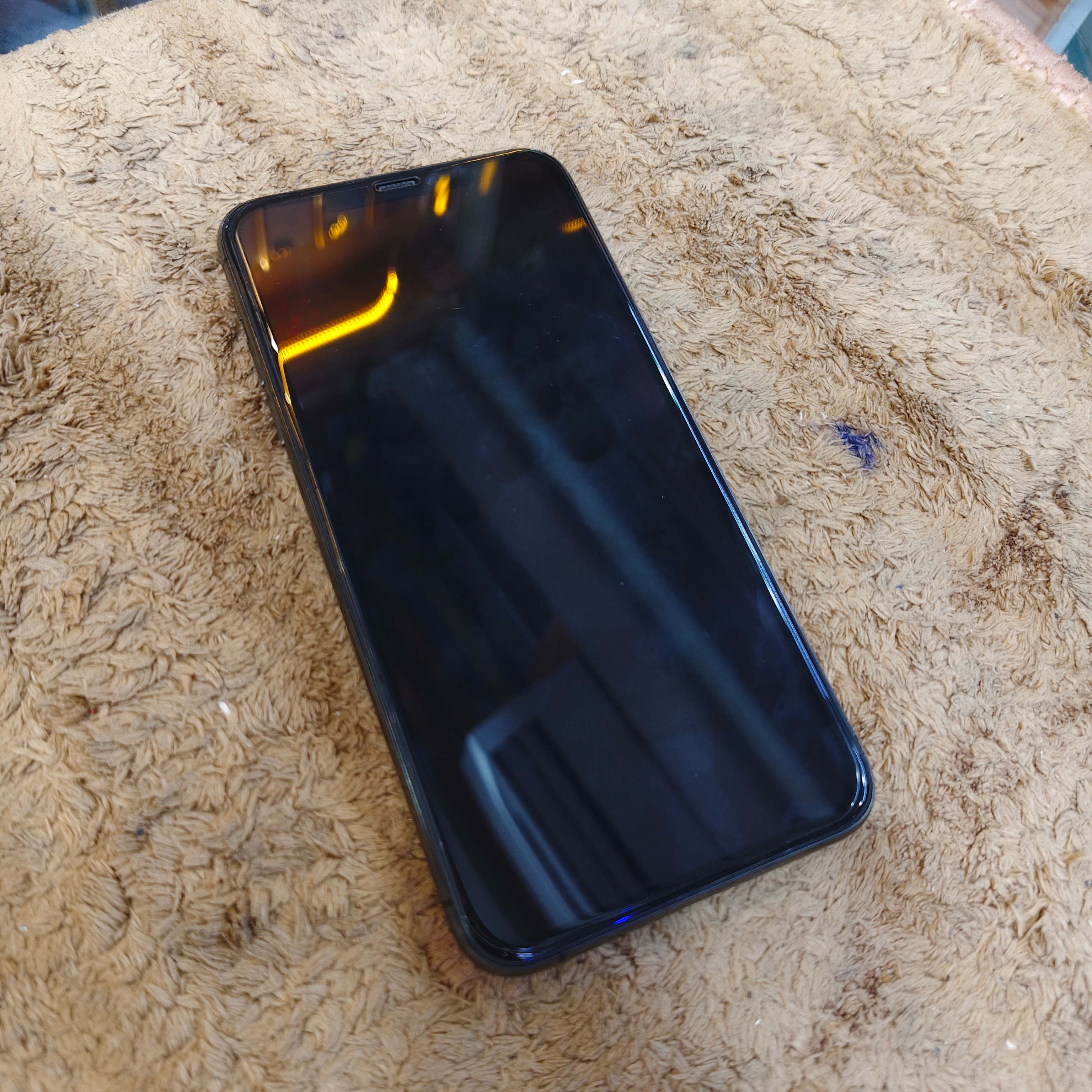 iPhone 11 Pro Max 256GB, Black/Gold, USA Version, Original, Grade A+64531018627970111