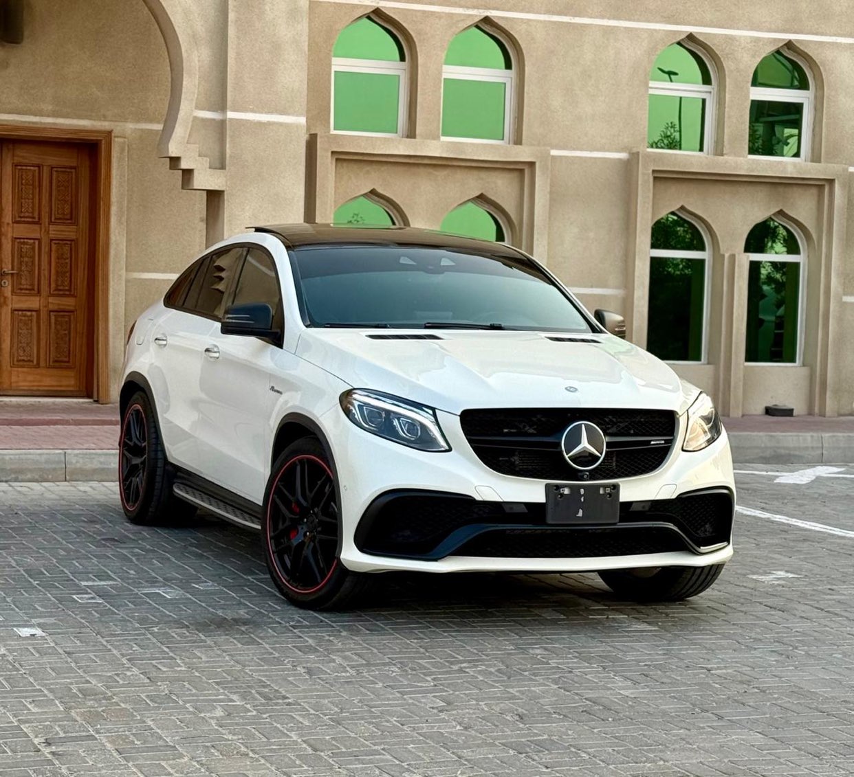 Ajman64209298723586113