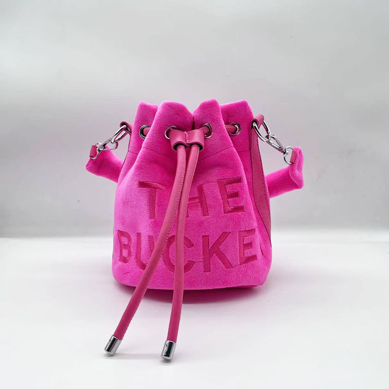 Pink Velvet Bucket Bag | Letter Design, Full of Gentle Atmosphere63260241408386110