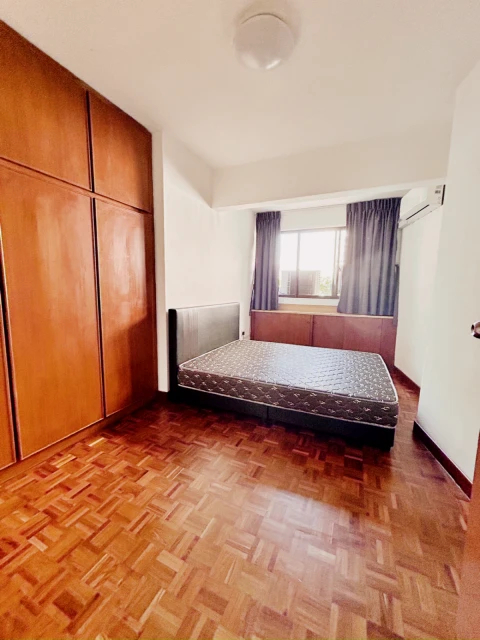 Pine Grove - JP63415964711169112