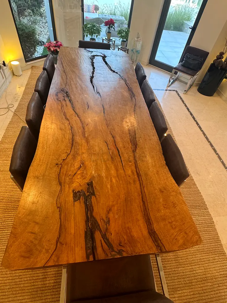 طاولة طعام مذهلة64973102836994113