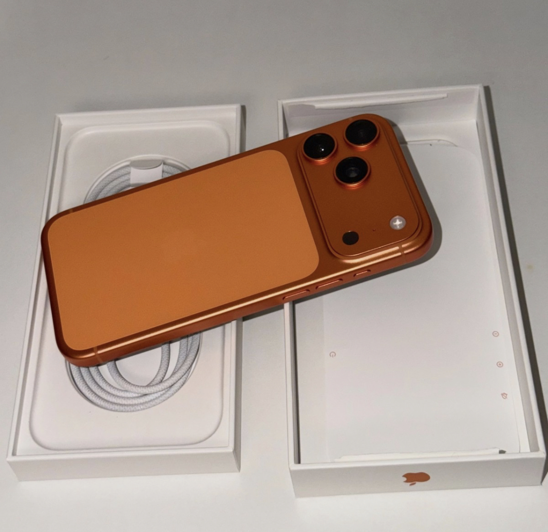 New Sealed iPhone 17 Pro Max Burgundy 256GB