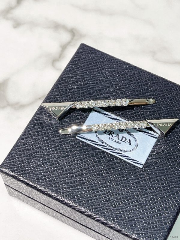 PRADA HAIR PIN64321580306817111