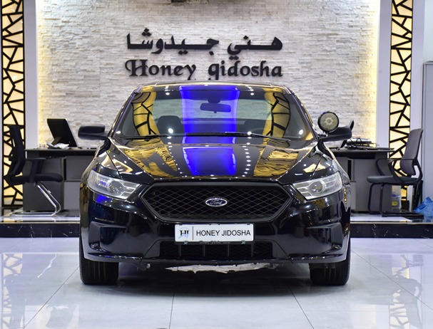 ford-taurus-2015-model-in-black-color-american-specs-64391411753090110