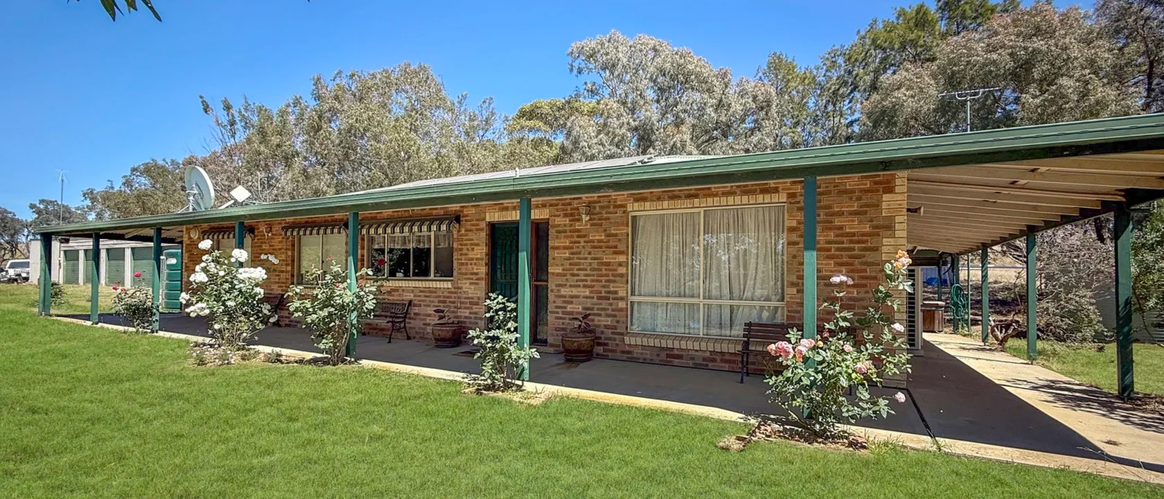 3370 Murringo Road, Young NSW 2594
