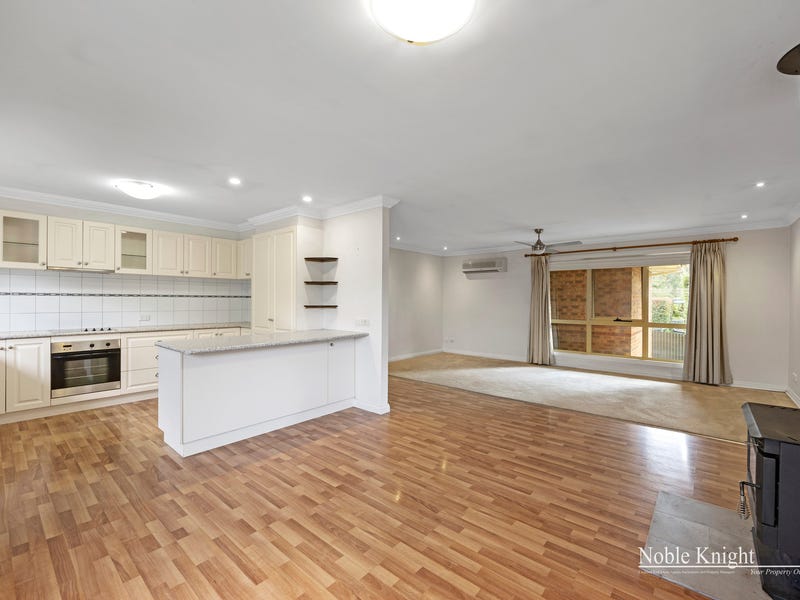 2/9 Saleyards Street, Yea, Vic 3717