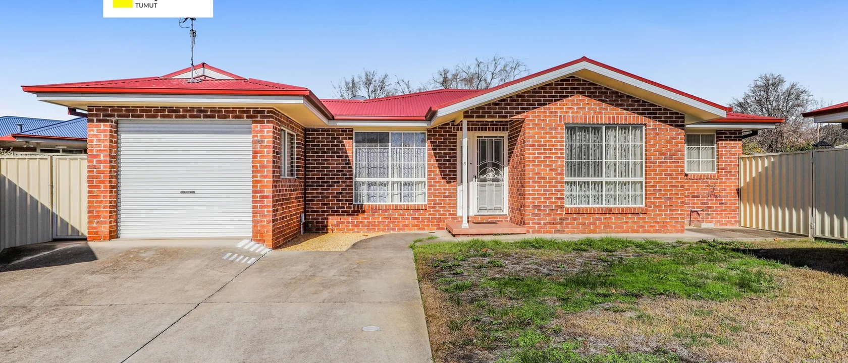 3/6 Beale Street, Tumut NSW 2720  