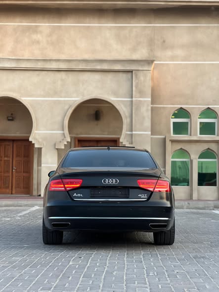 Audi A8L64685405157889112