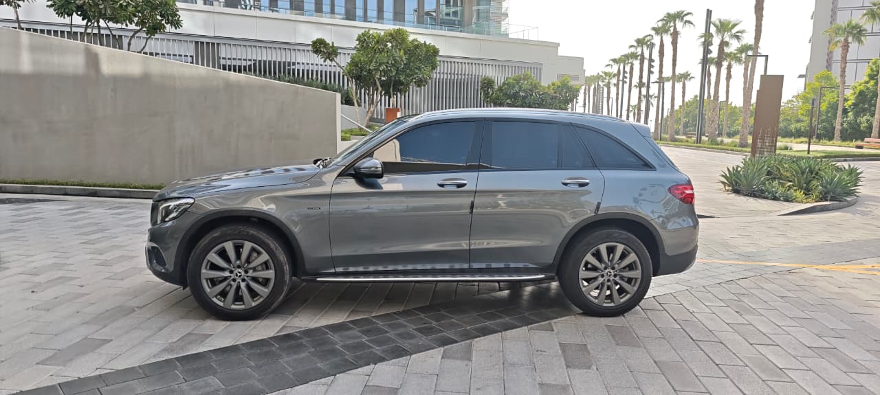 2019 مرسيدس بنز GLC 350e 4 Matic63745825392514113