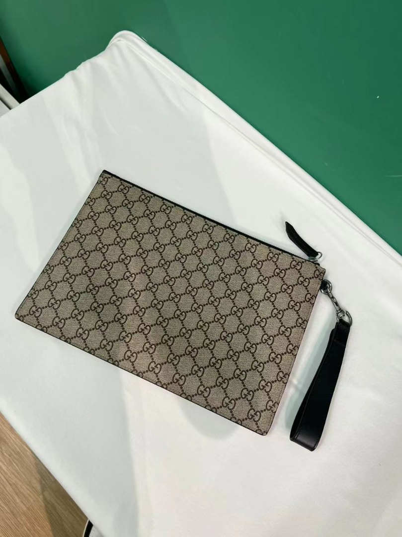 غوري غوري جي جي سوبريم كينغ سنيك كلاتش - بيان جريء | 95% جديد63228002980866111