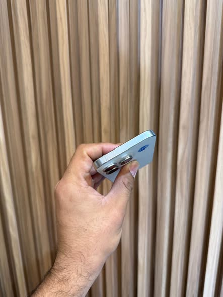 iPhone 15 Pro — 256GB65095309574401114