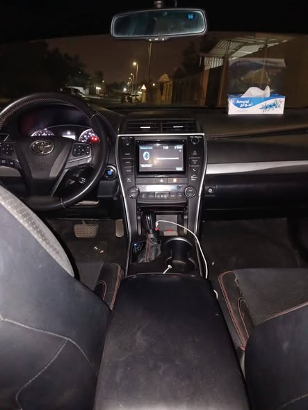 toyota-camry-xse-2017-american-in-sharjah-full-option-sunroof-family-used-not-taxi-64850942611458113