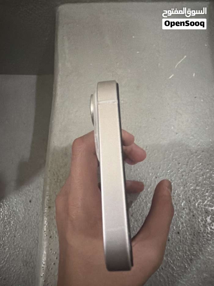 آيفون ١٤ برو408718494873702403