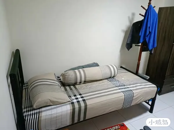 HDB flats near Punggol MRT station63373640844674111