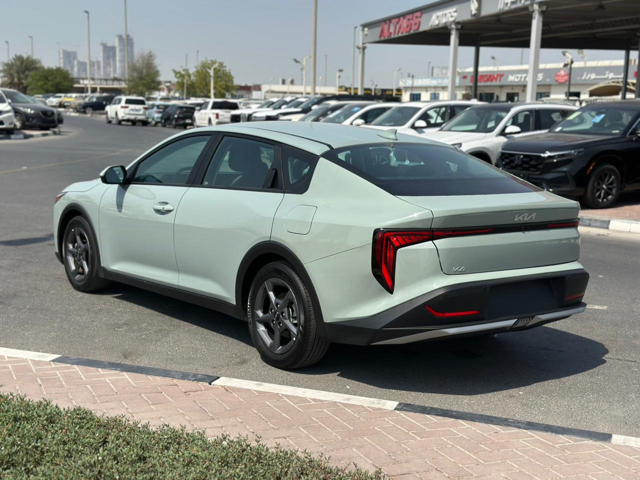 /ar/city/cate-car-used-car/kia-k4-2026-2-0l-6403418520601711/-3